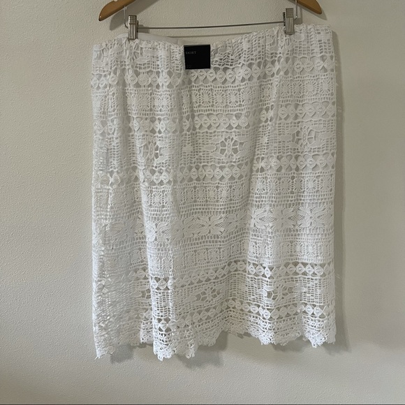 Lane Bryant Crochet Overlay White Cotton Midi Skirt NWT-22 - Picture 3 of 8